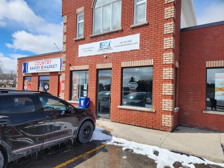Primary Photo Of 566 Frank Hill Rd, Peterborough Storefront Retail Office For Lease