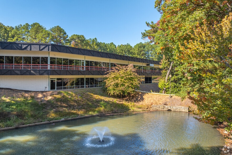 More Photos Of 303 Research Dr, Peachtree Corners Research And Development For Lease