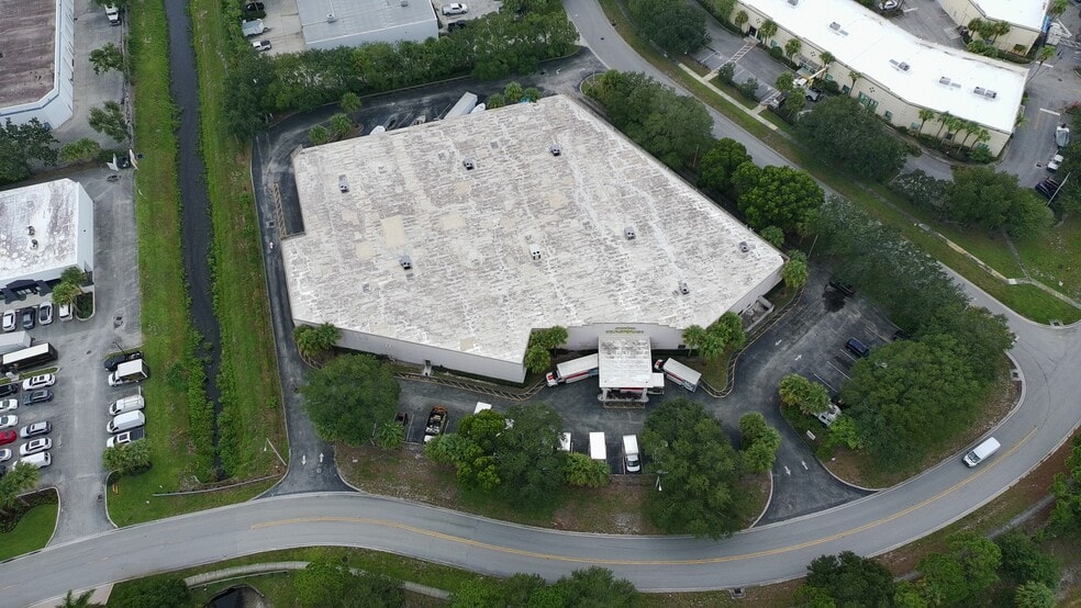 More Photos Of 1125 Jupiter Park Dr, Jupiter Warehouse For Sale