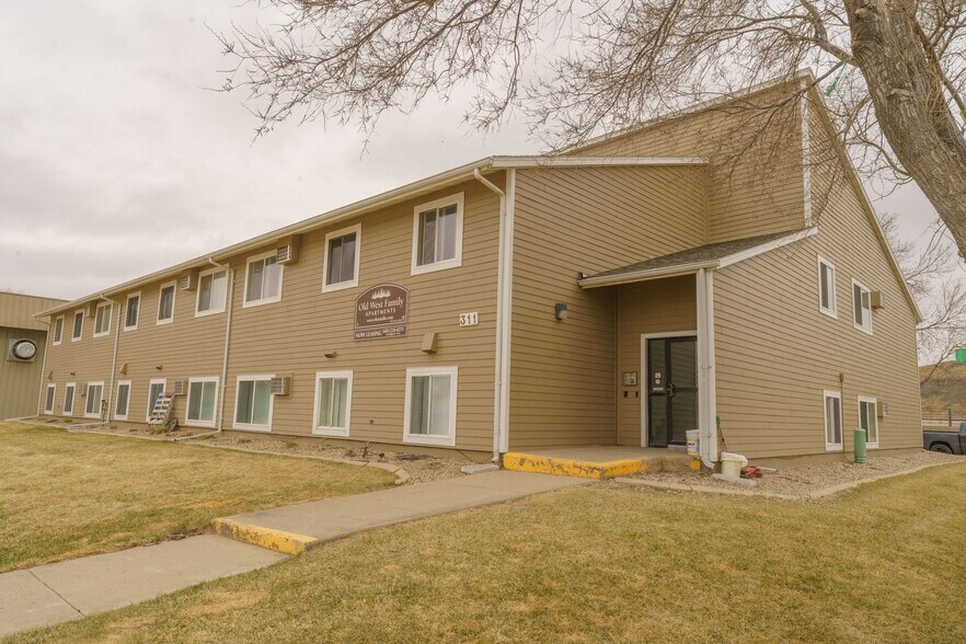 More Photos Of 213 N Deadwood St, Fort Pierre Apartments For Sale