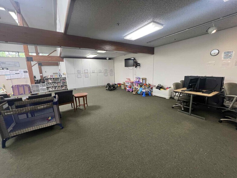 More Photos Of 256 24th St, Ogden Freestanding For Lease