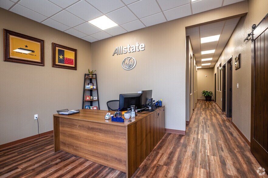 More Photos Of 522 B State Hwy 31 East, Chandler Freestanding For Lease