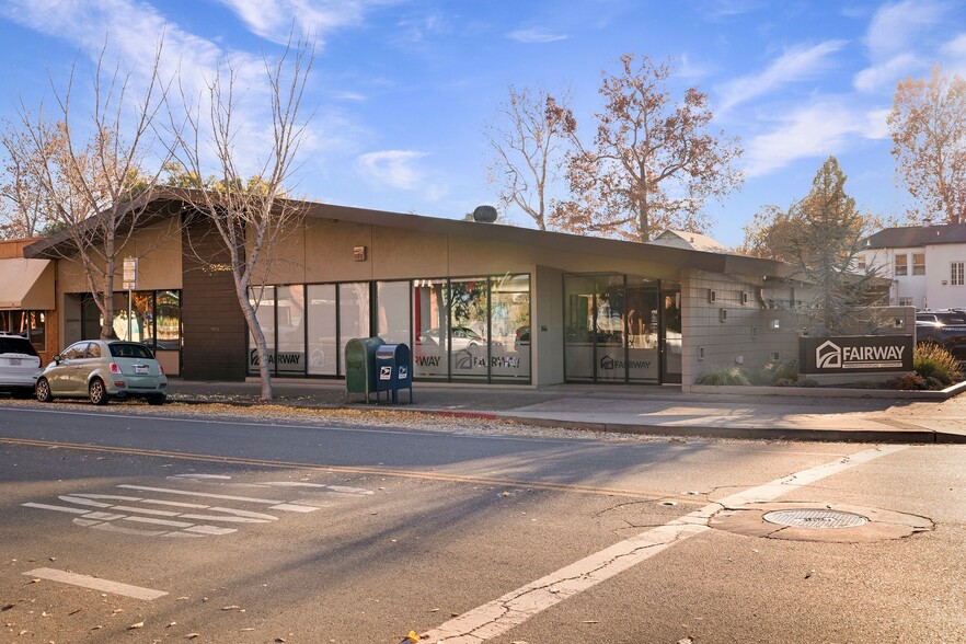 Primary Photo Of 300-308 Salem St, Chico Office For Sale