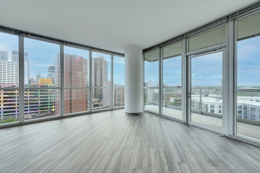 More Photos Of 1369 Spruce Pl, Minneapolis Apartments For Lease
