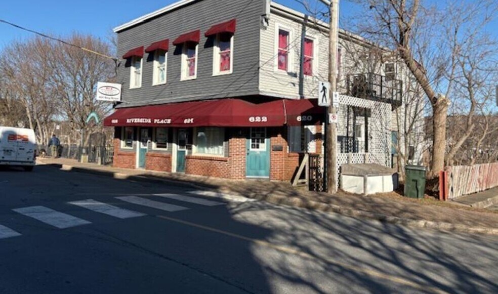 Primary Photo Of 620-626 King St, Bridgewater General Retail For Sale