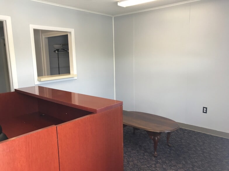 More Photos Of 1-21 Carroll Ave, Pennsville Coworking Space