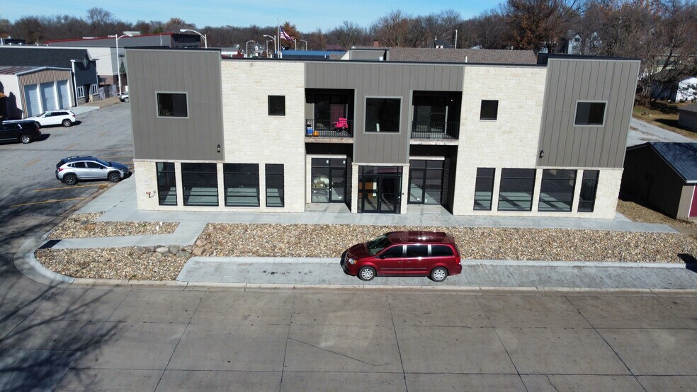 More Photos Of 102 Locust St, Hickman Apartments For Sale