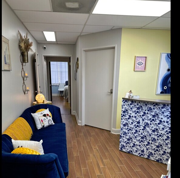 More Photos Of 271 US Highway 46, Fairfield Office For Lease