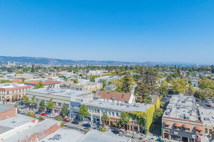 More Photos Of 1336-1364 Park St, Alameda General Retail For Lease