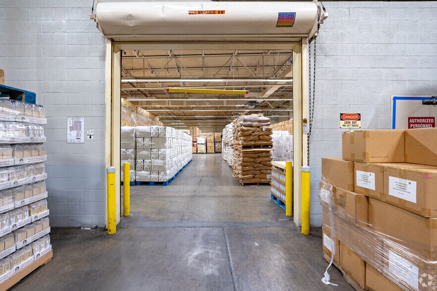 More Photos Of 1731 W San Bernardino Rd, West Covina Warehouse For Sale