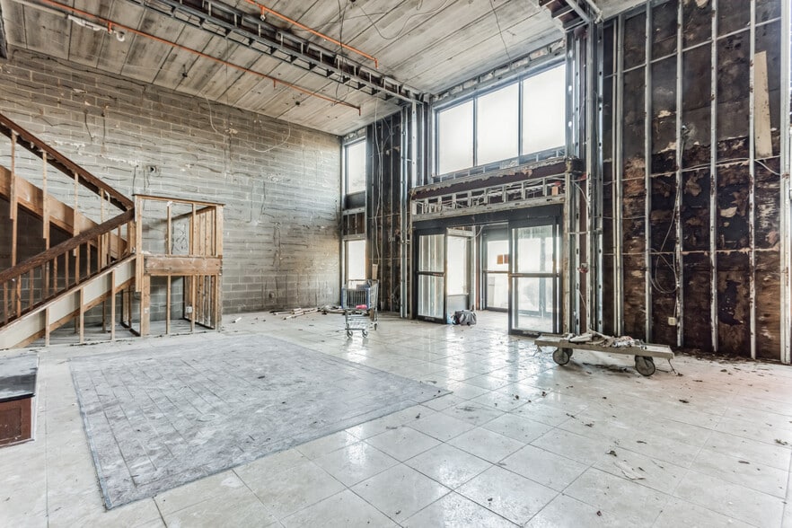 More Photos Of 24058 Sussex Hwy, Seaford Hotel For Sale