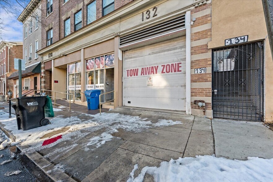 More Photos Of 128 N 8th St, Allentown Warehouse For Sale