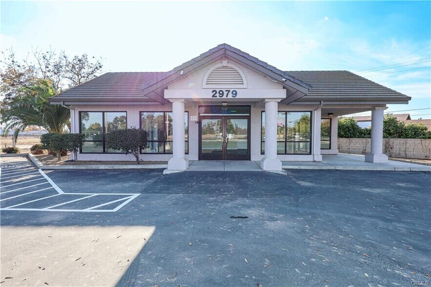 Primary Photo Of 2979 N Winton Way, Atwater Auto Dealership For Lease