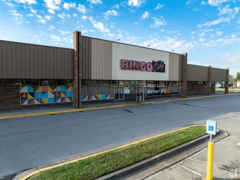 Primary Photo Of 3411-3441 Breckenridge Ln, Louisville Unknown For Lease