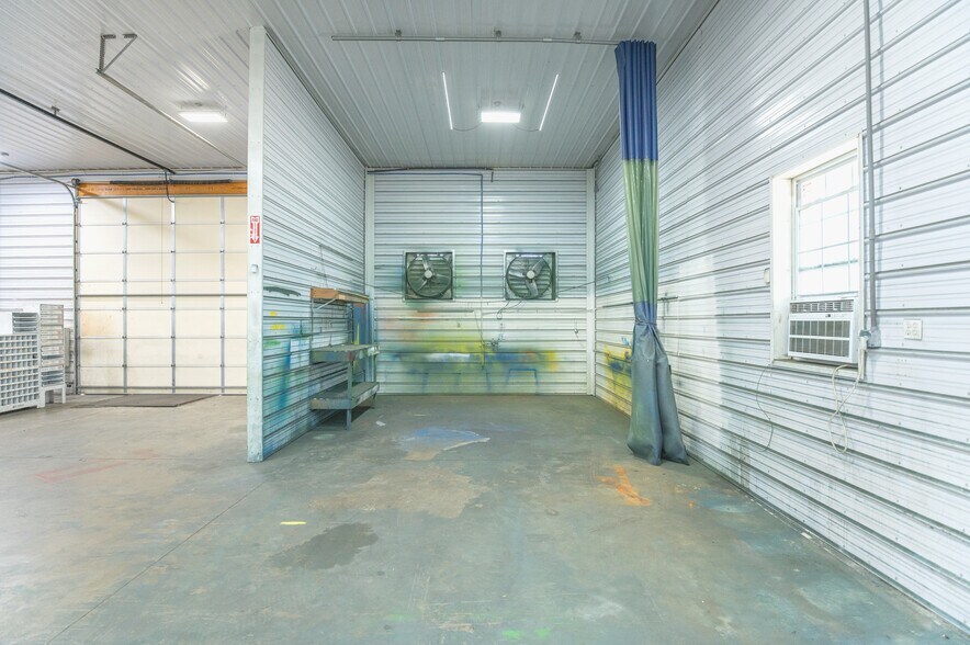 More Photos Of 18119 State Route O, Rolla Industrial For Sale