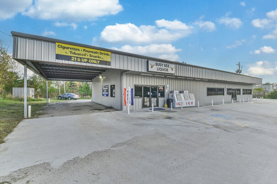 More Photos Of 3762 Highway 19, Riverside General Retail For Sale