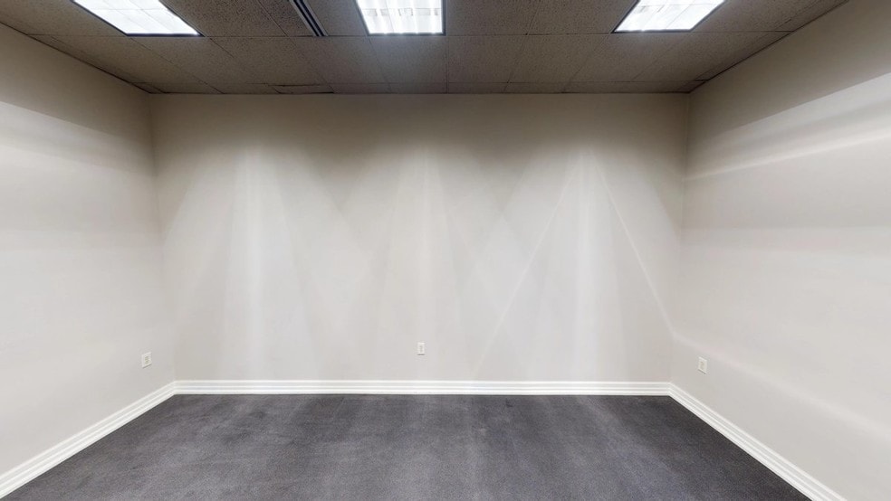 More Photos Of 700 Camp St, New Orleans Coworking Space
