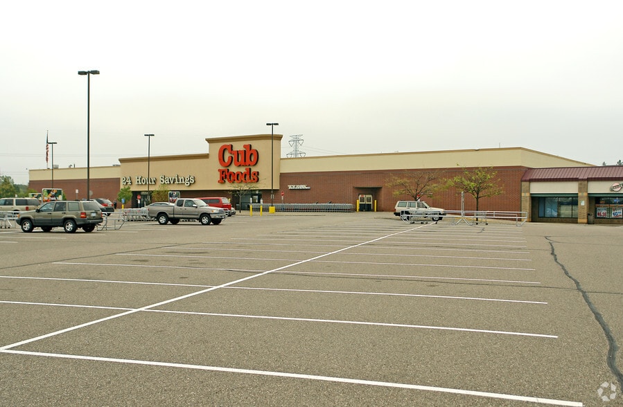 More Photos Of 1940-2000 Cliff Lake Rd, Eagan Unknown For Lease