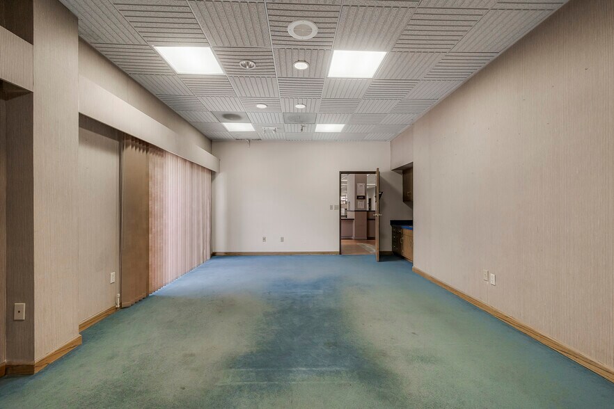 More Photos Of 400 E Park Ave, Chico Office For Sale