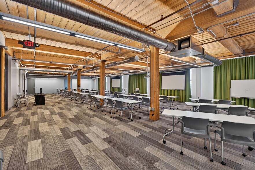 More Photos Of 911-919 Washington Ave, Saint Louis Office For Lease