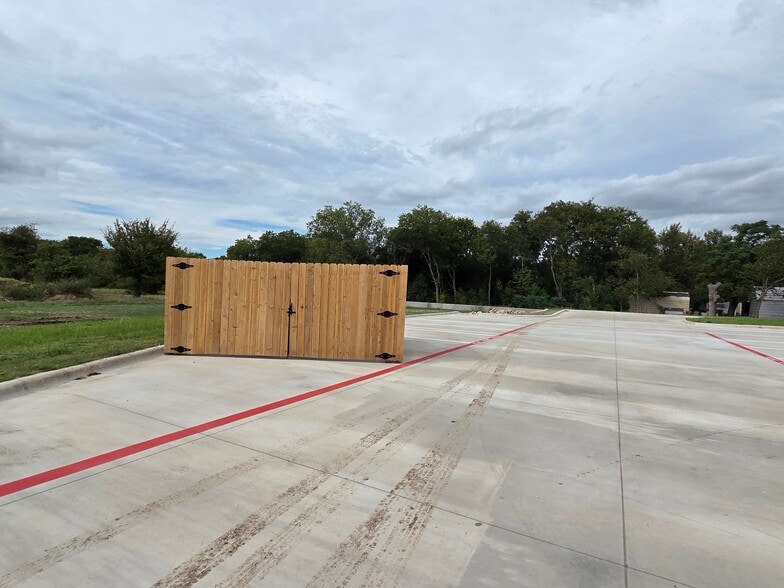 More Photos Of 308 Church Ave, Troy Storefront Retail Office For Lease