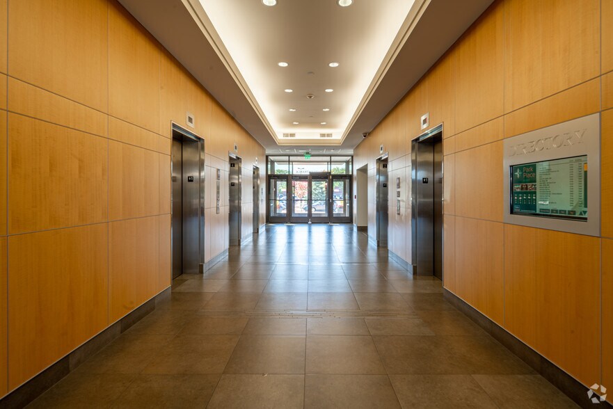 More Photos Of 5775 Wayzata Blvd, Saint Louis Park Coworking Space