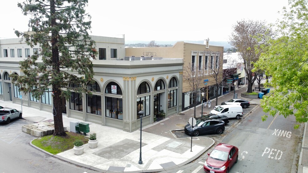 More Photos Of 810-816 Hamilton St, Redwood City General Retail For Sale