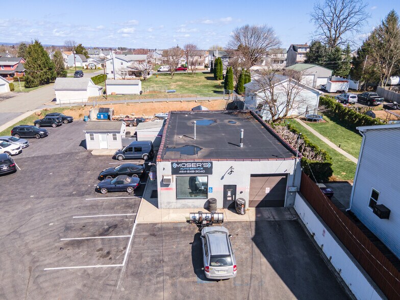 More Photos Of 2227 N 3rd Ave, Whitehall Service For Sale