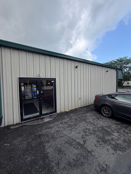 More Photos Of 2601 Birney Ave, Scranton Freestanding For Sale
