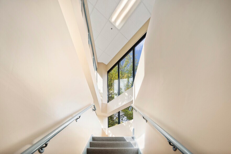 More Photos Of 265 Ackerman Ave, Ridgewood Medical For Lease