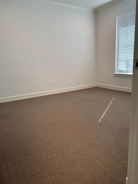More Photos Of 8751 Collin McKinney Pky, McKinney Office Residential For Lease