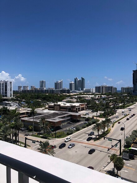 More Photos Of 1920 E Hallandale Beach Blvd, Hallandale Beach Office For Lease