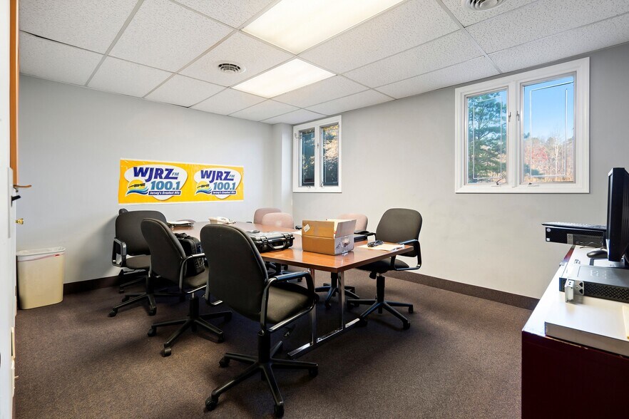 More Photos Of 641 Beach Ave, Stafford Township Airport For Sale