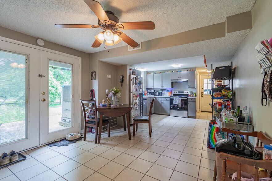 More Photos Of 4299 Sweden Dr, Hermitage Multifamily For Sale