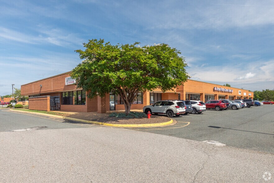 Primary Photo Of 4300 Plank Rd, Fredericksburg Storefront Retail Office For Lease