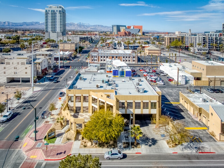 More Photos Of 732 S 6th St, Las Vegas Loft Creative Space For Lease