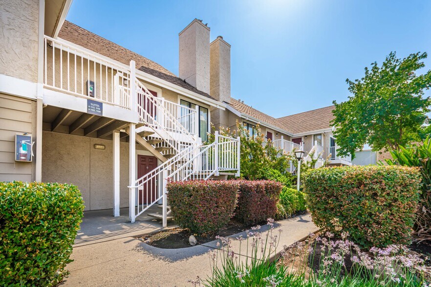 More Photos Of 1530 Howe Ave, Sacramento Hotel For Sale