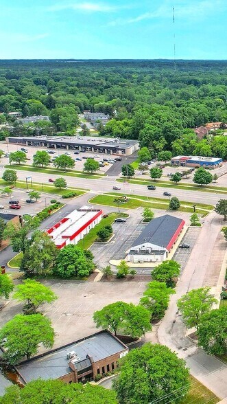 More Photos Of 1930 W Grand River Ave, Okemos Freestanding For Sale