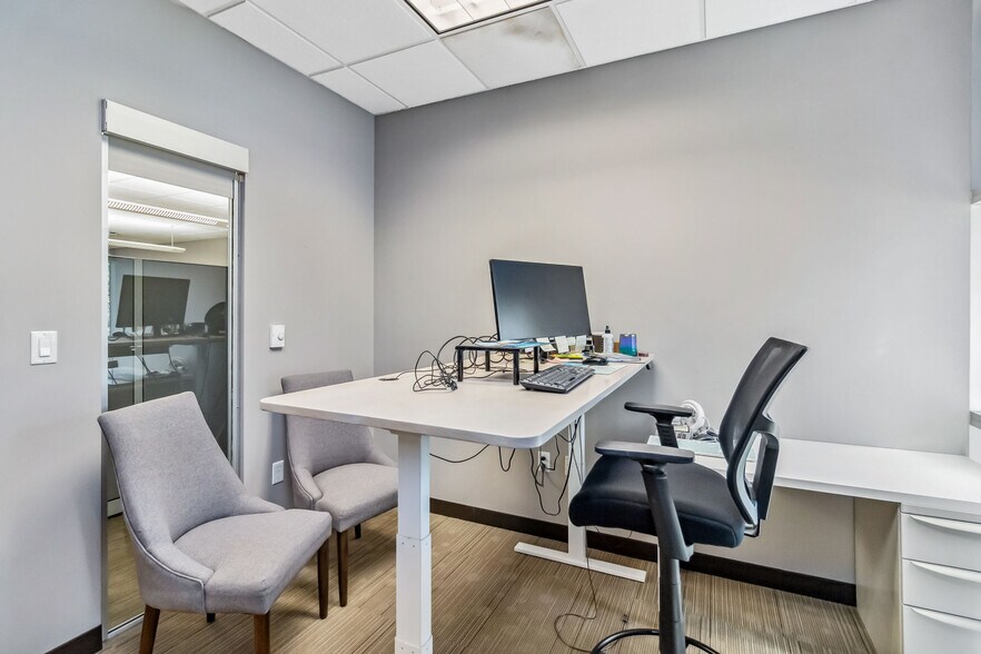 More Photos Of 11002 Lake Hart Dr, Orlando Religious Facility For Lease