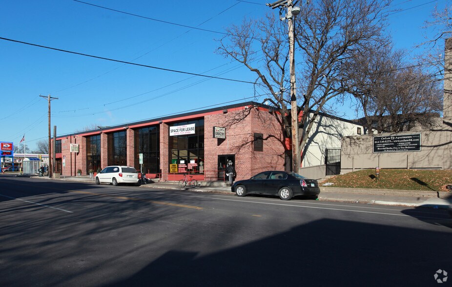 More Photos Of 2200 E Franklin Ave, Minneapolis Office For Lease