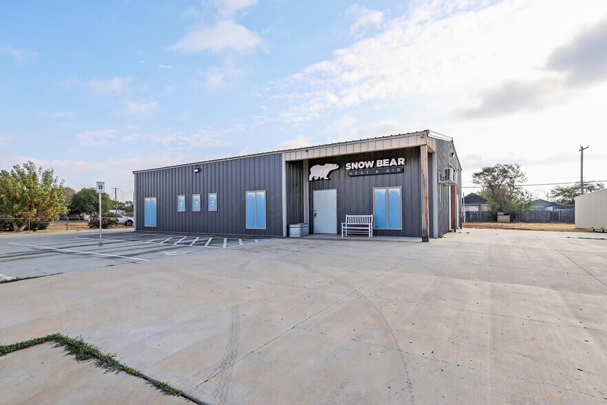 More Photos Of 1515 S Garfield St, Amarillo Industrial For Sale