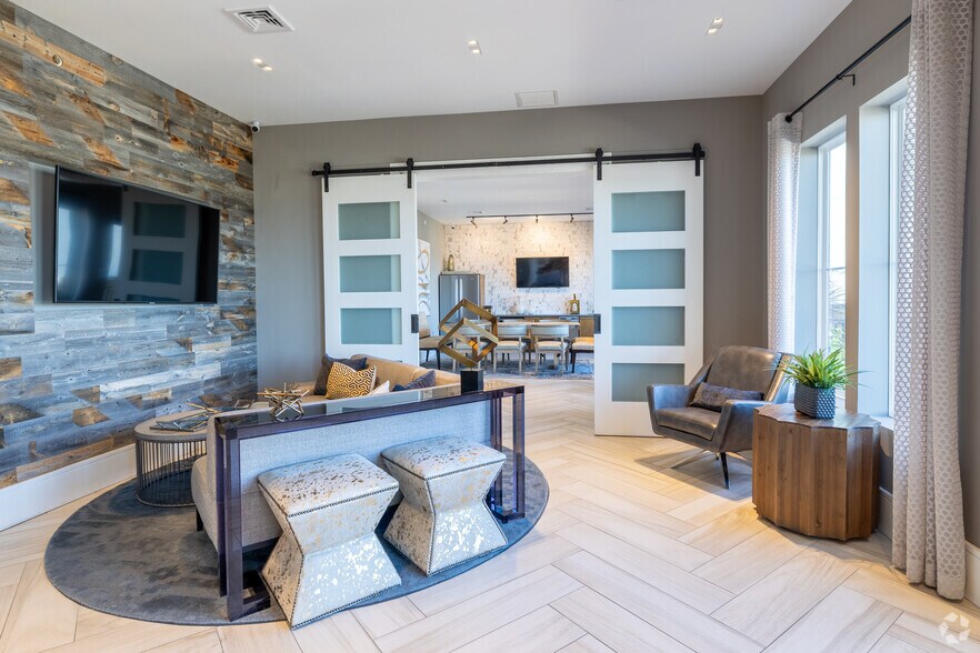 More Photos Of 42775 Generation Dr, Ashburn Apartments For Lease