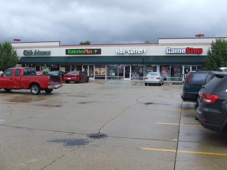 More Photos Of 2061 M-139, Benton Harbor Freestanding For Sale