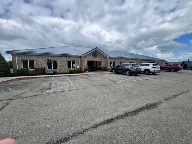 More Photos Of 1415 Eisenhower Blvd, Johnstown Medical For Sale