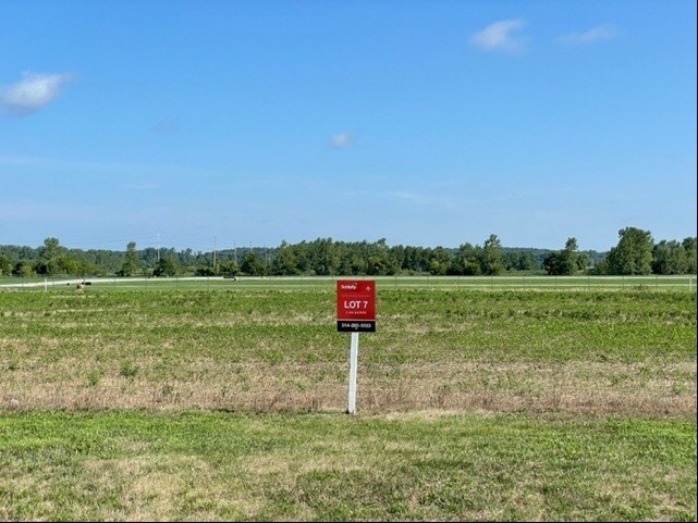 More Photos Of Wings Corporate Dr, Chesterfield Land For Sale