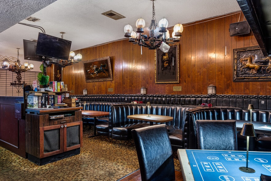 More Photos Of 3020 W Main St, Alhambra Restaurant For Sale