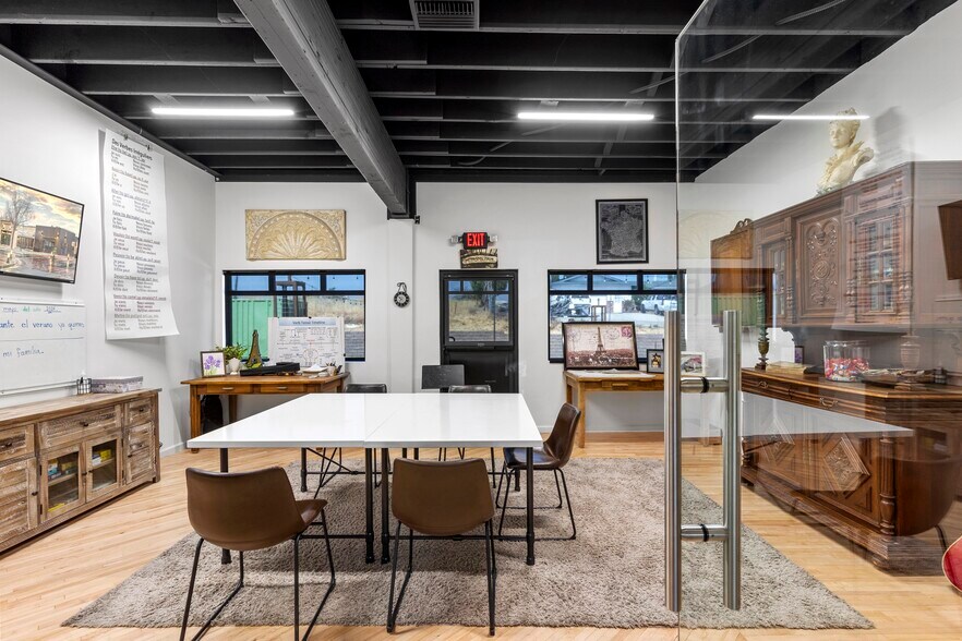 More Photos Of 48771 W Valley Blvd, Tehachapi Schools For Sale