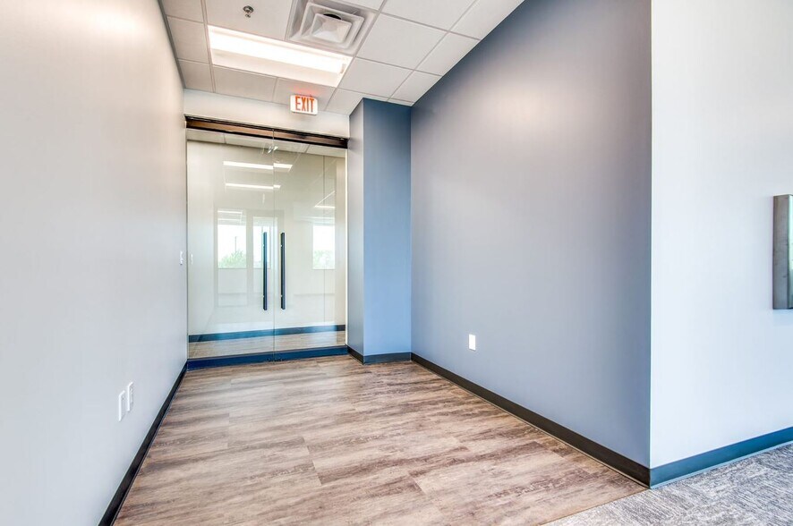 More Photos Of 7330 Stonebrook Pky, Frisco Office For Lease