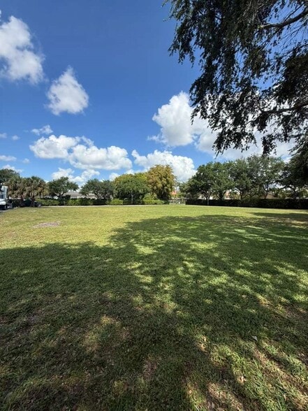 Primary Photo Of 3273 Lake Worth Rd, Palm Springs Land For Lease
