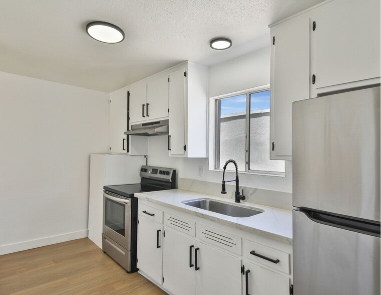 More Photos Of 26674 Ward St, Highland Apartments For Sale